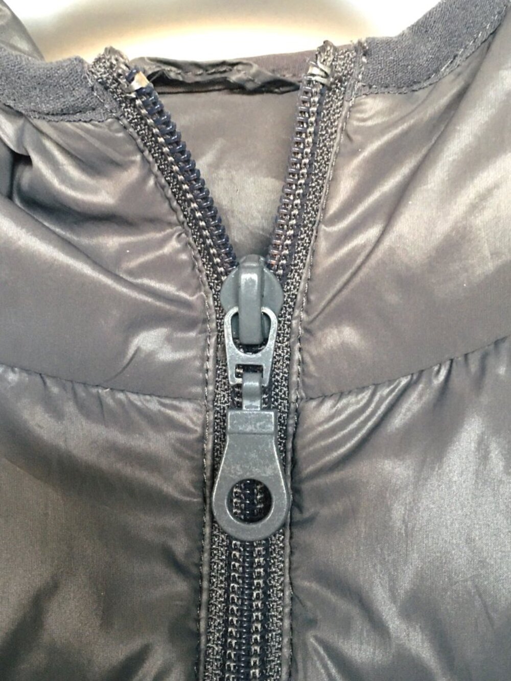 Ultra Light Packable Down Jacket - Picture 3 of 5